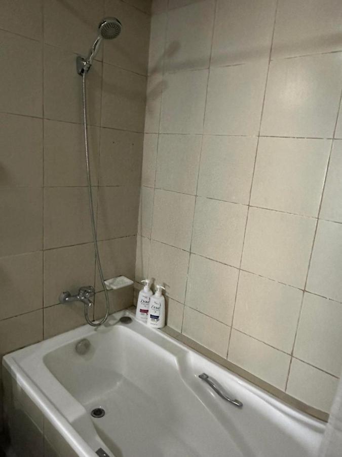 Suites De Marina Manila With Netflix Εξωτερικό φωτογραφία