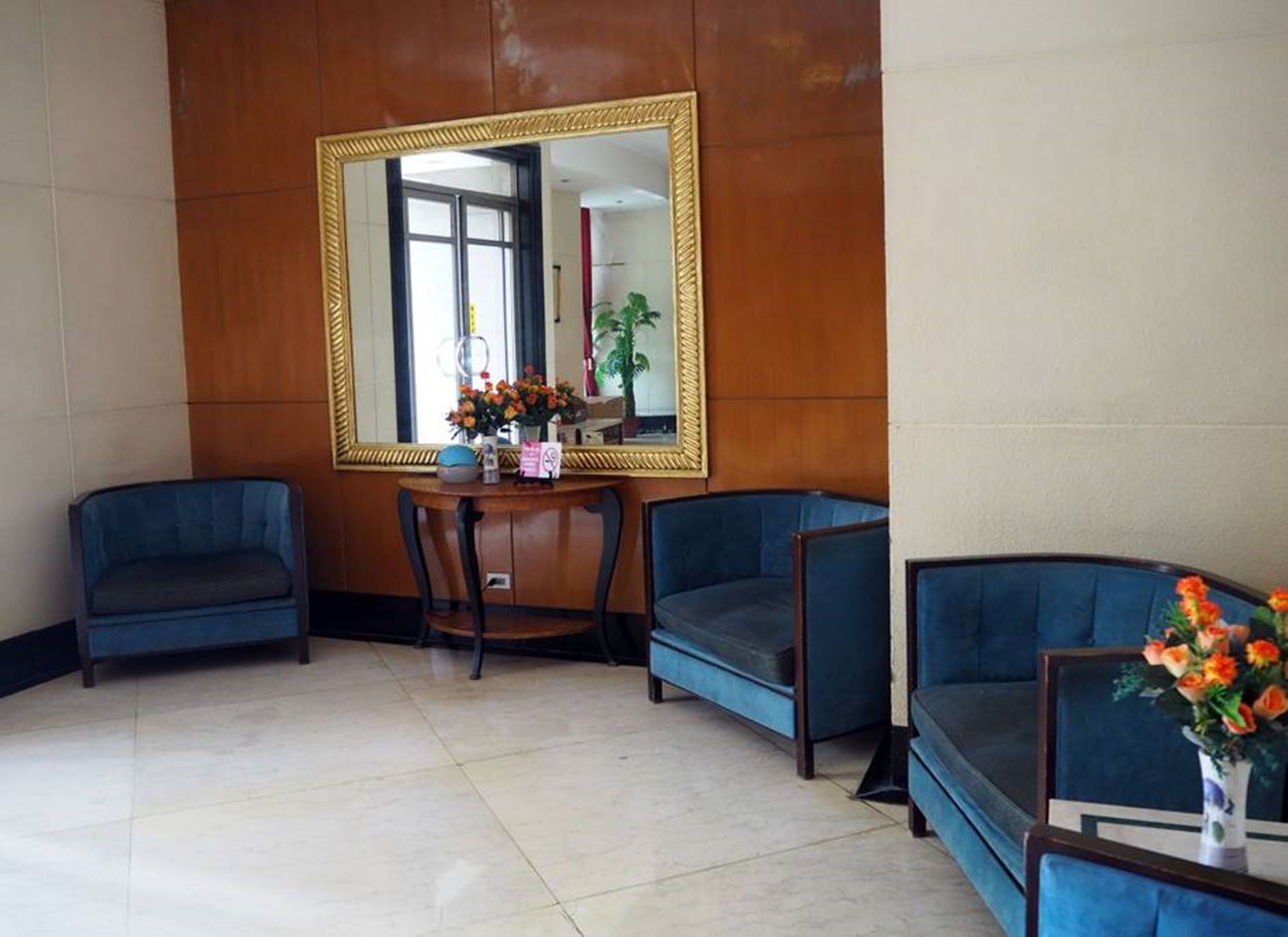 Suites De Marina Manila With Netflix Εξωτερικό φωτογραφία